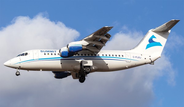 इन्जिनमा समस्या आएपछि समिट एयरको जहाज आपतकालीन अवतरण