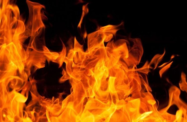 ललितपुरको इमाडोल र नख्खुडोलमा आगलागी