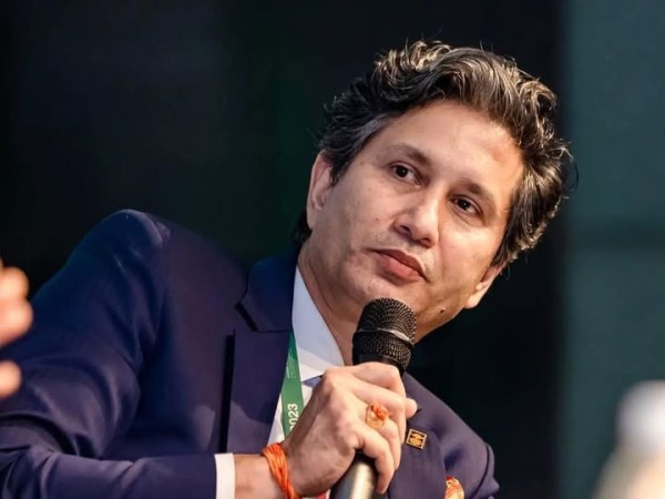 पत्रकार दिलभूषण पाठक अदालत उपस्थित, न्यायाधीश भट्टको इजलासमा बयान र थुनछेक बहस