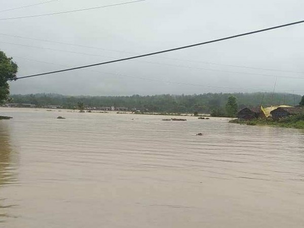 कर्णाली नदी बस्तीमा पस्ने जोखिम, उच्च सतर्कता अपनाउन आग्रह