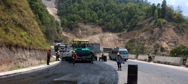 नागढुंगा–नौबिसे सडक थप पाँच दिन दिउँसोको समय बन्द रहने