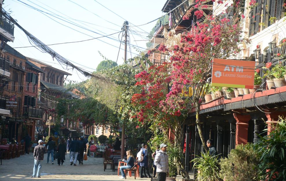 बन्दीपुरको मौलिकता जोगाउन गाउँपालिकाको कडाइ