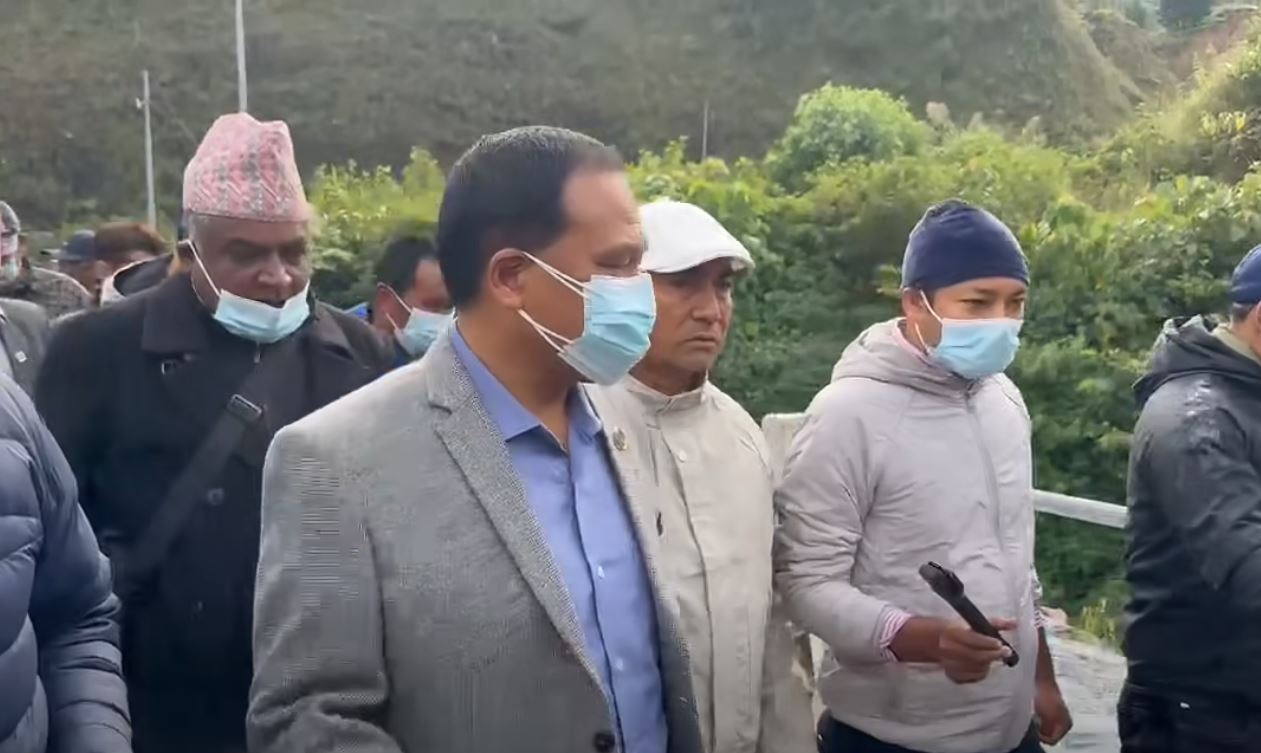 सहरी मन्त्री घिसिङको प्रतिबद्धतापछि बञ्चरेडाँडा ल्याण्डफिल साइट खुल्यो