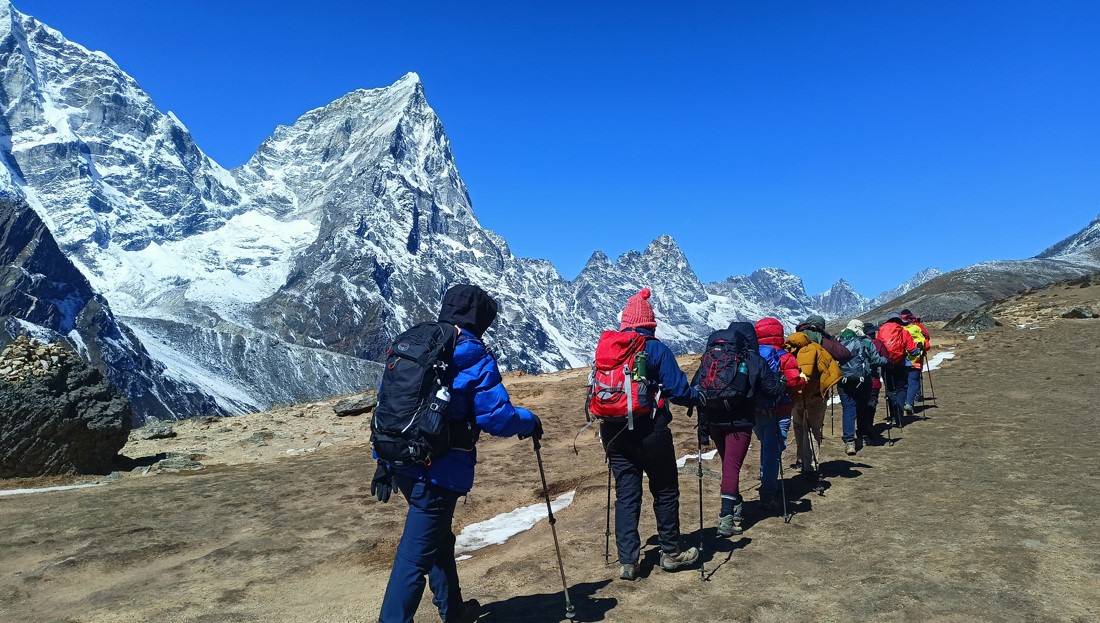 सगरमाथा क्षेत्रमा पर्यटक