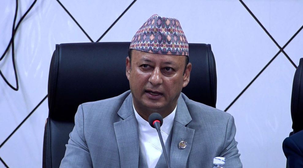 ‘शिक्षकका मागप्रति सरकार गम्भीर छ’ -  सिँचाइमन्त्री खड्का