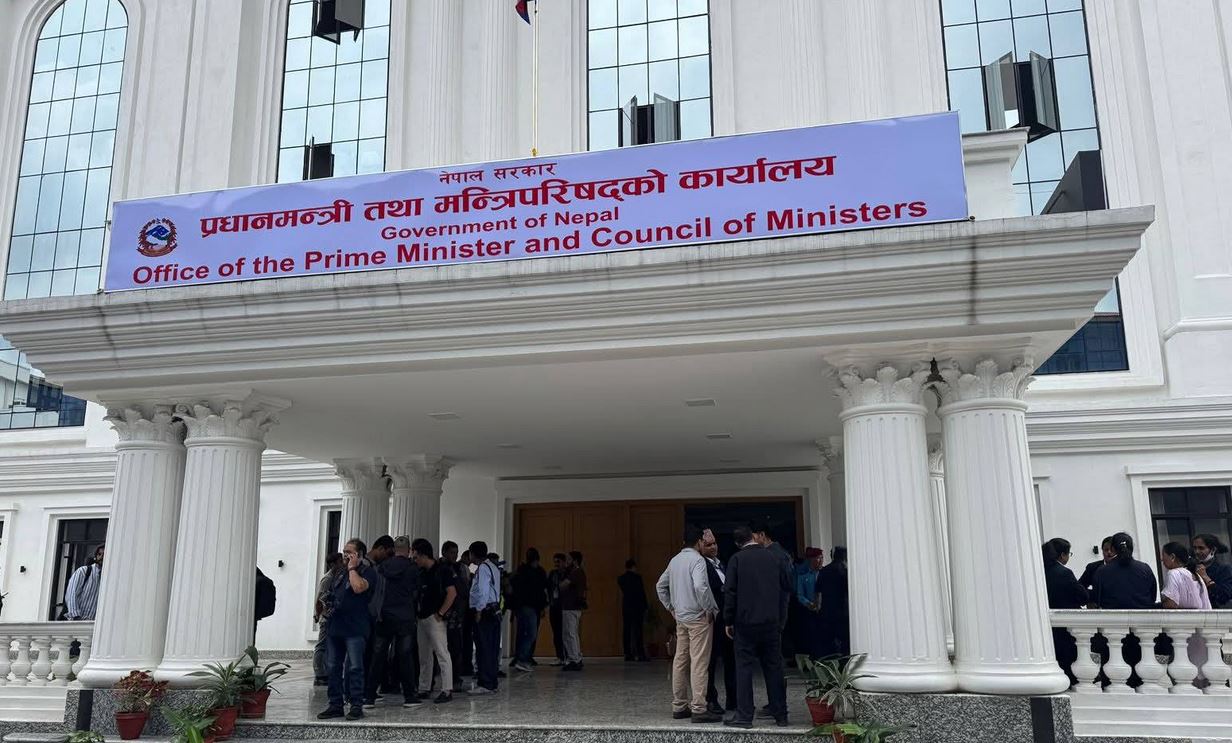 बालेनले गृहमन्त्री हटाउन दबाब दिएको भन्ने समाचार भ्रमपूर्ण : प्रधानमन्त्रीको सचिवालय
