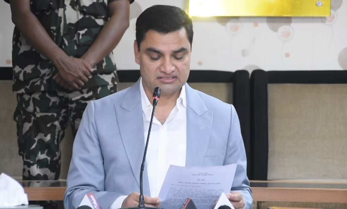 क्यान्सरका अत्यावश्यक र दुर्लभ औषधि अब नेपालमा निःशुल्क उपलब्ध गराउँदै स्वास्थ्य मन्त्रालय