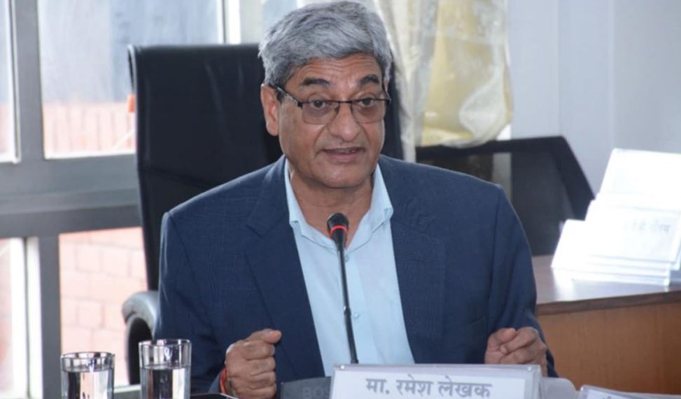 भूकम्पपछिको पुर्ननिर्माणले अब तिव्रता पाउँछ : गृहमन्त्री लेखक