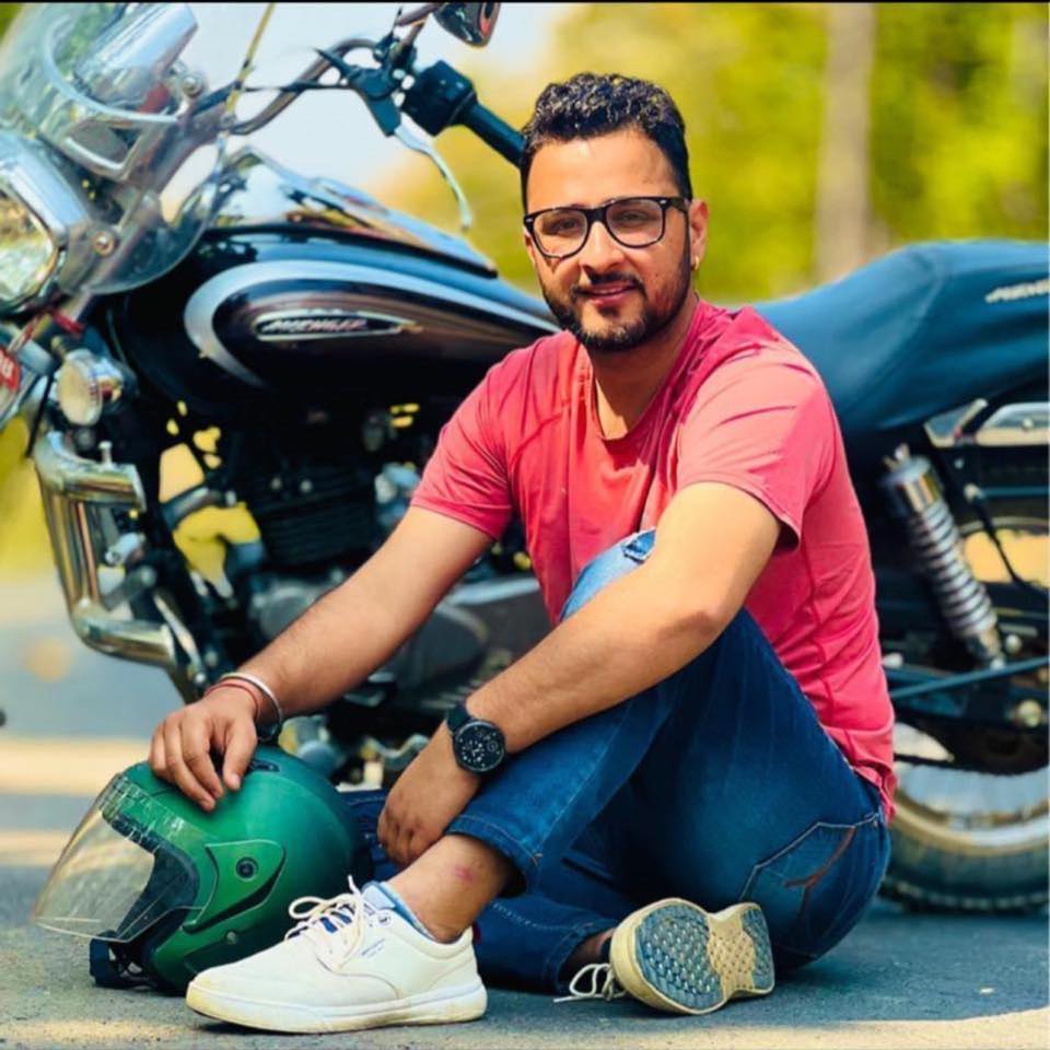 सुबास शर्मा