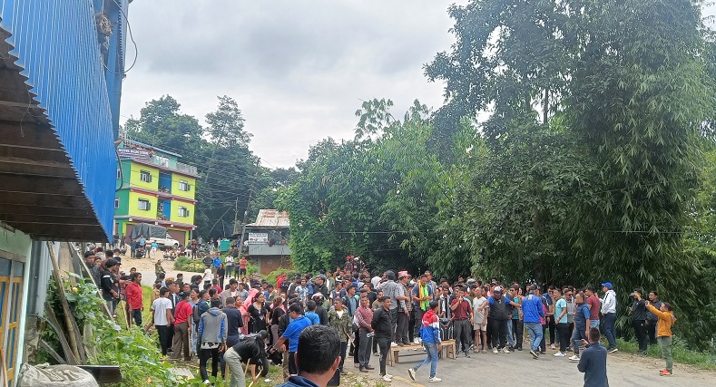 ताप्लेजुङमा प्रहरीले गर्यो हवाई फायर