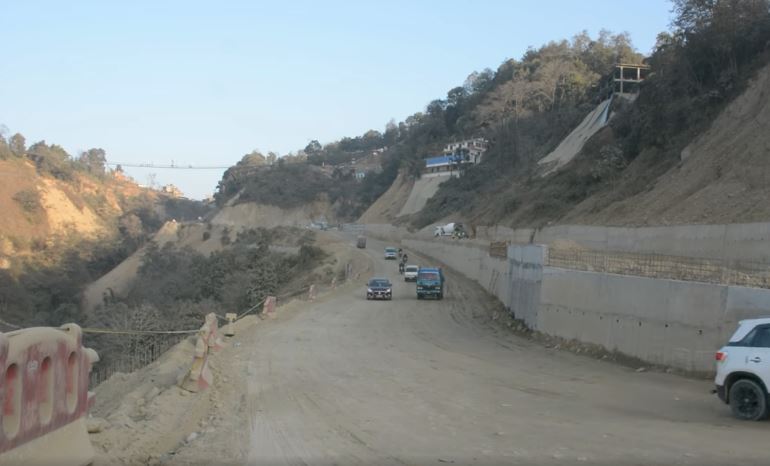 सूर्यविनायक–साँगा सडकमा एकतर्फी सवारी सञ्चालन